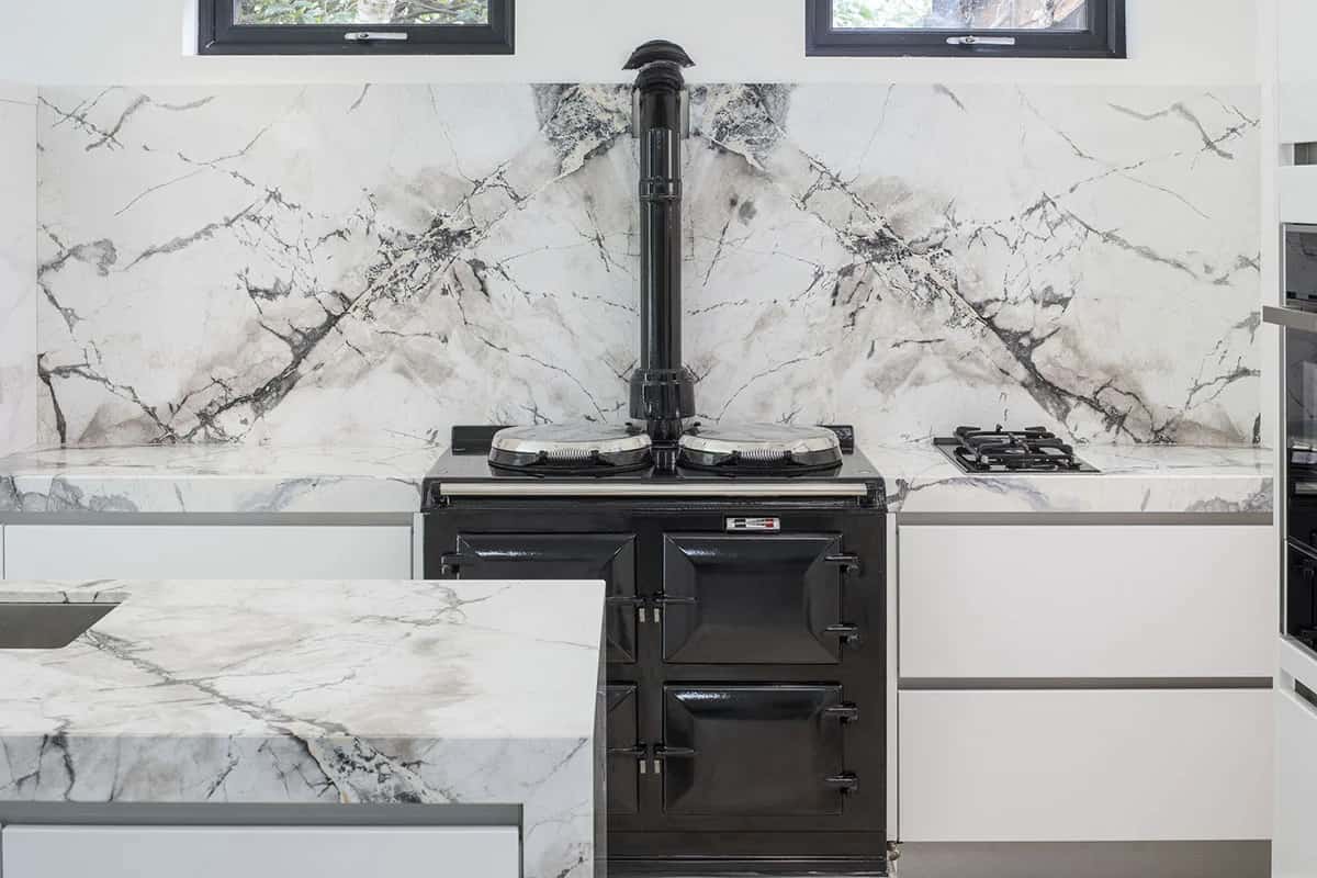 Ponte Vechia Marble kitchen by Miller Brothers Stone, Monochrome Tones