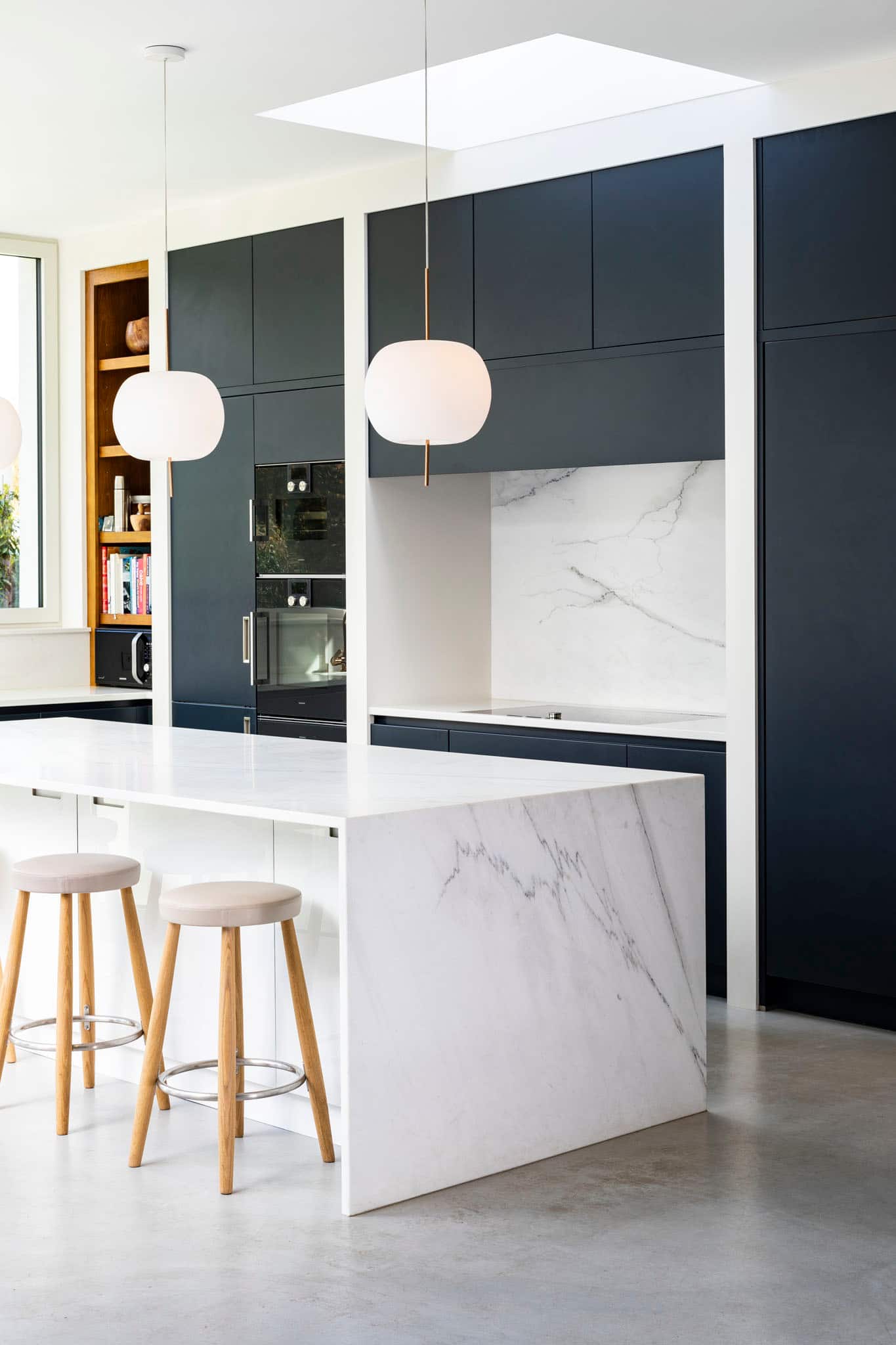 Calacatta Lincoln Marble, Miller Brothers Stone